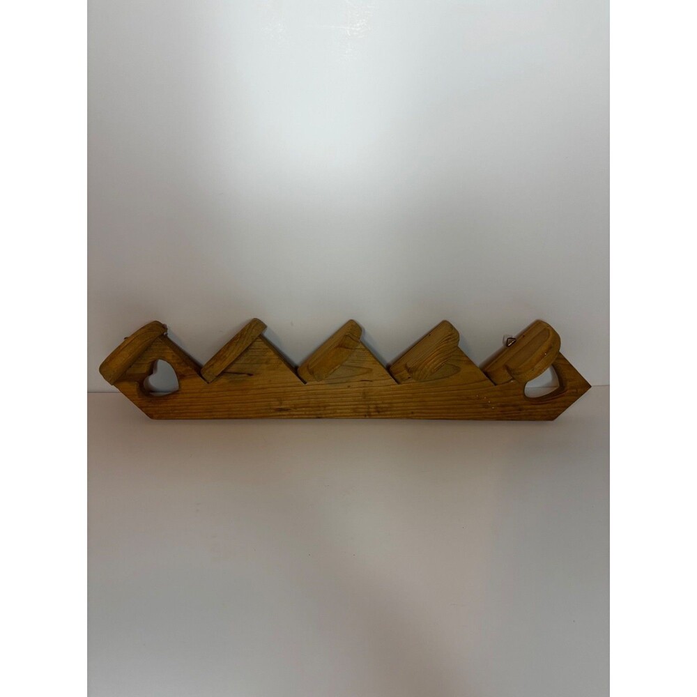 Vintage Hearts Hanging Wooden Shelf
